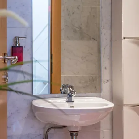 Maisonette Am Bahnhof - Adults Only Apartment Innsbruck